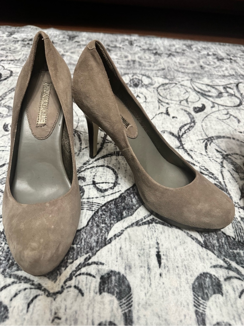 Banana Republic Taupe Suede Pointed-Toe Pumps